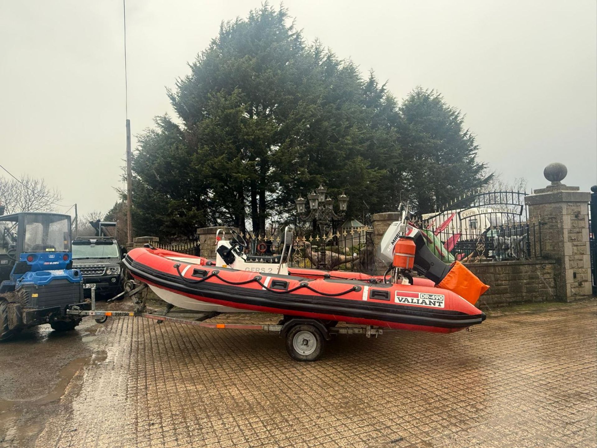 VC00050 Information from the seller: VALIANT DR-490 40HP RHIB BOAT WITH ...