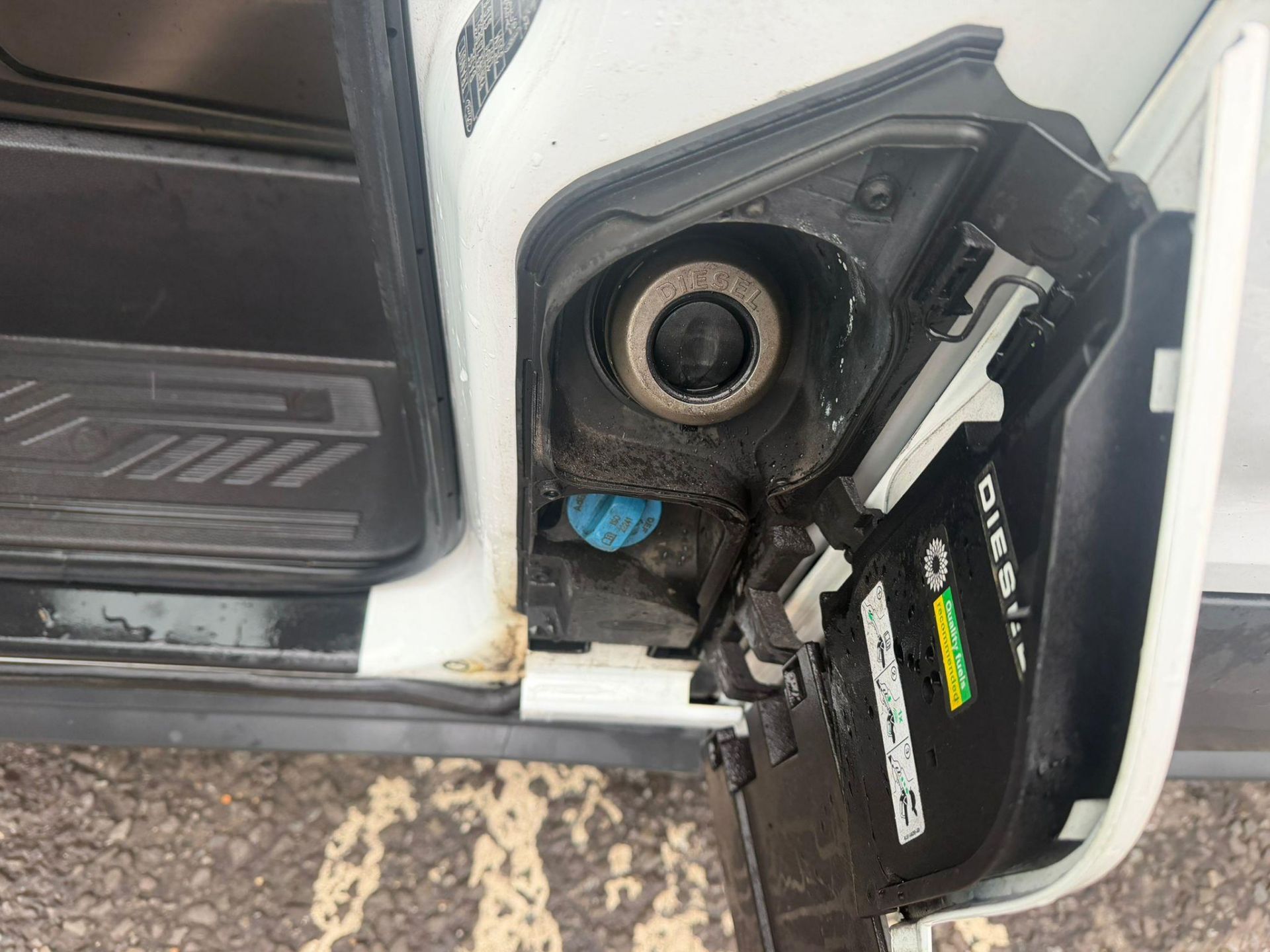 2016 66 FORD TRANSIT WORKSHOP VAN - 77K MILES - INTERNAL RACKING - 1 KEY - Image 27 of 31