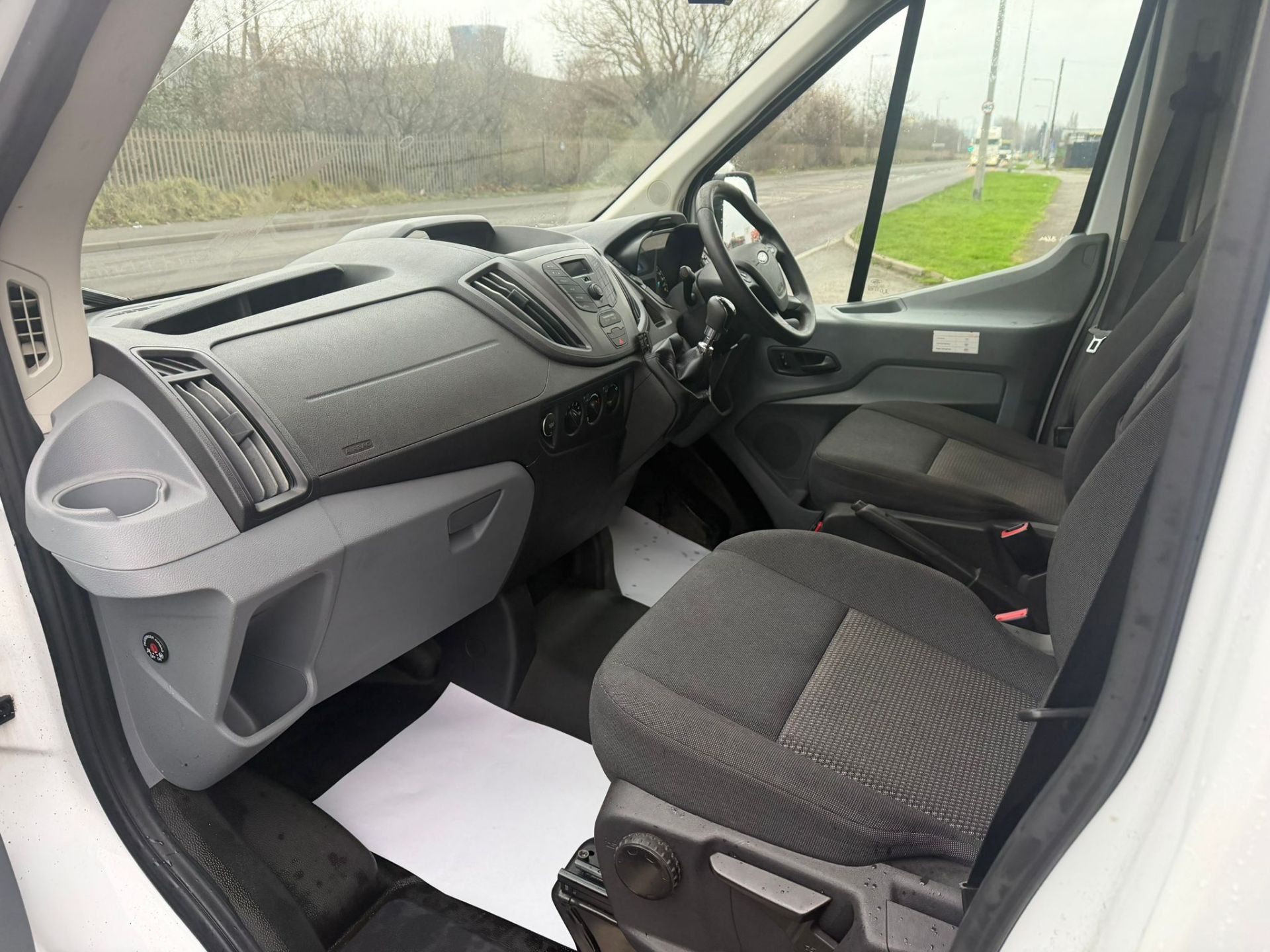 2016 66 FORD TRANSIT WORKSHOP VAN - 77K MILES - INTERNAL RACKING - 1 KEY - Image 14 of 31