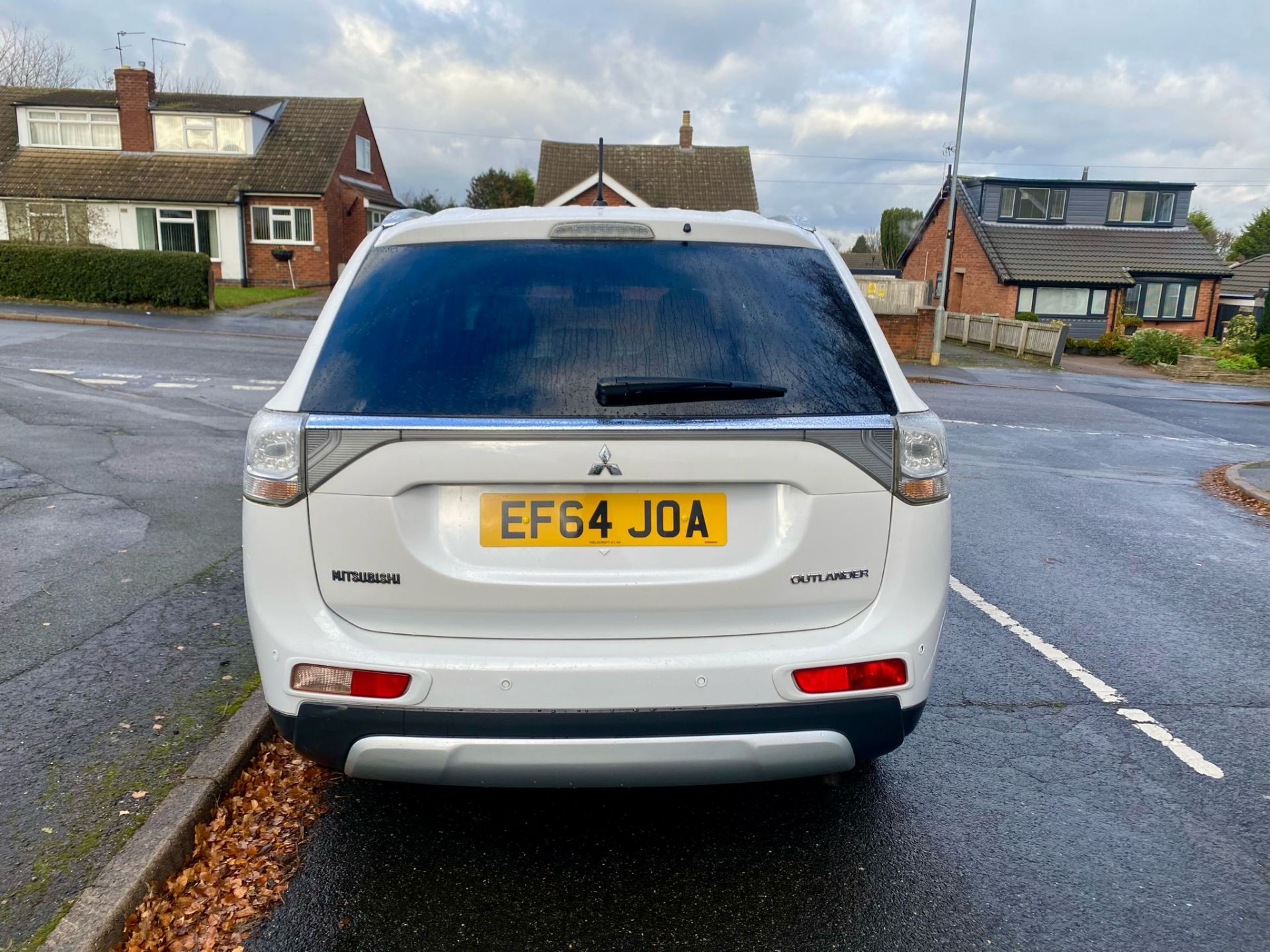 2015 MITSUBISHI OUTLANDER GX3 DI-D AUTO SUV BRILLIANT WHITE *AROUND 76K MILES* FULL LEATHER* - Image 4 of 19