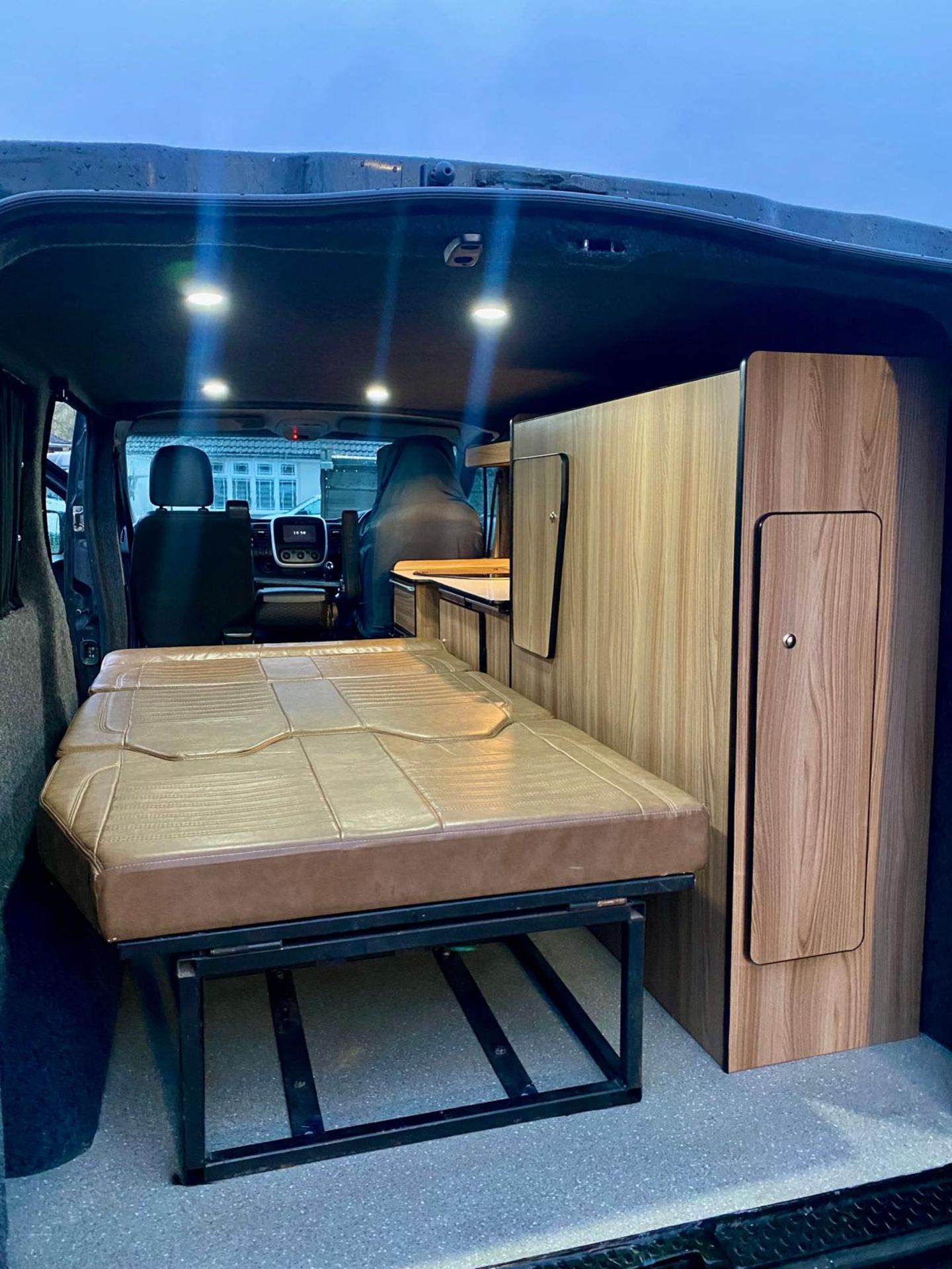 2014 64 VAUXHALL VIVARO 2900 SPORTIVE CDTI CAMPERVAN - 163K MILES - 5 SEATS -- 240V HOOKUP - NO VAT - Image 12 of 22