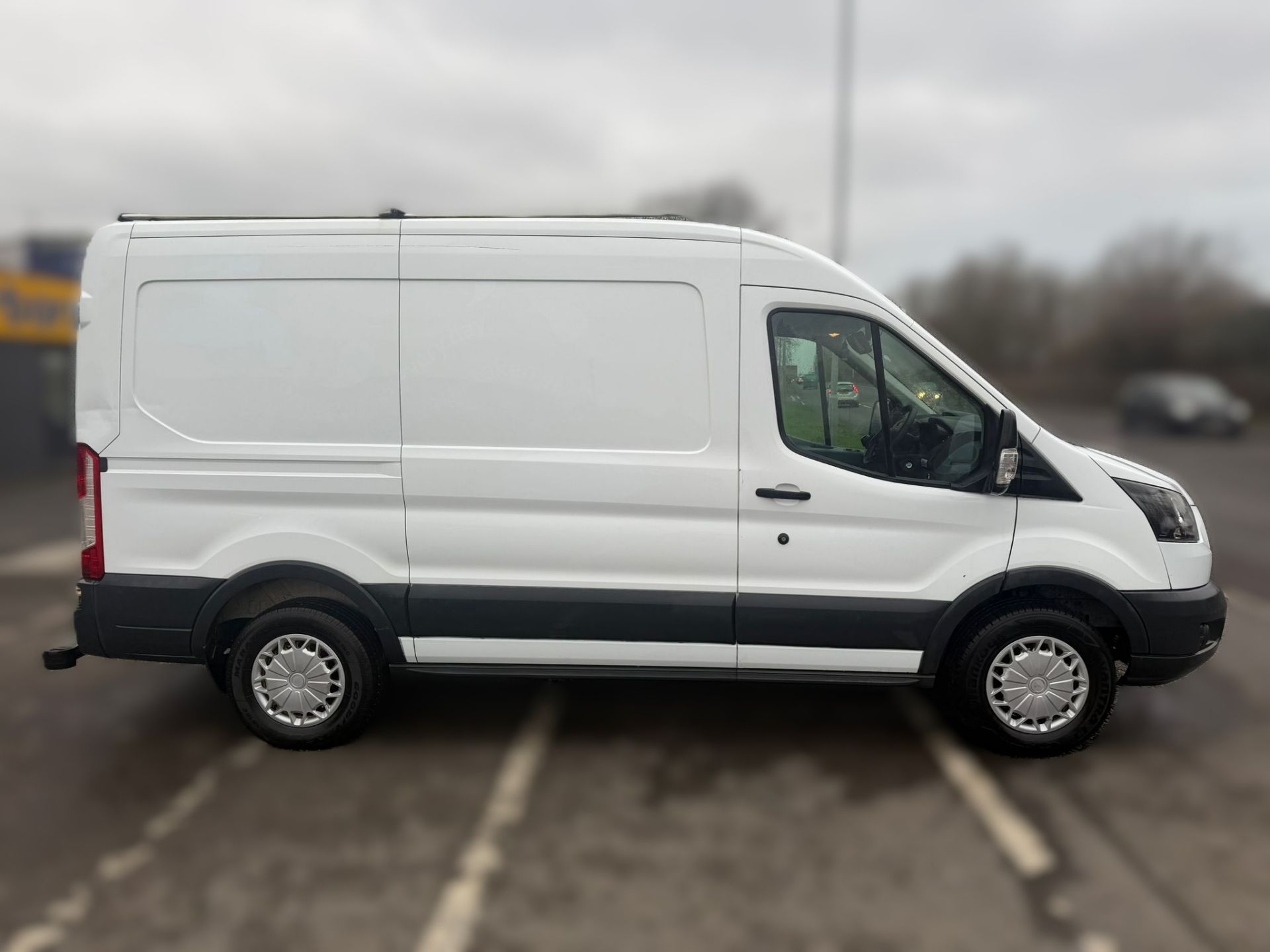 2016 66 FORD TRANSIT WORKSHOP VAN - 77K MILES - INTERNAL RACKING - 1 KEY - Image 5 of 31