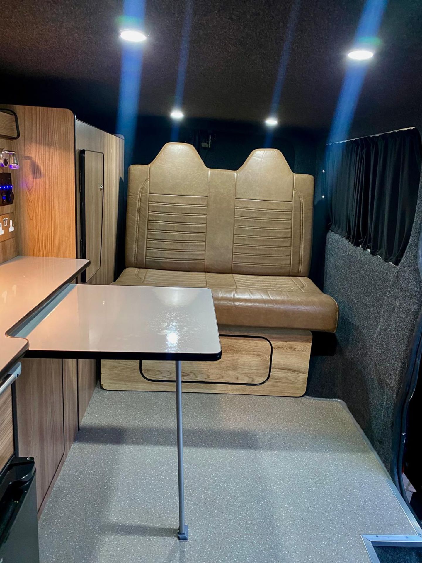 2014 64 VAUXHALL VIVARO 2900 SPORTIVE CDTI CAMPERVAN - 163K MILES - 5 SEATS -- 240V HOOKUP - NO VAT - Image 10 of 22