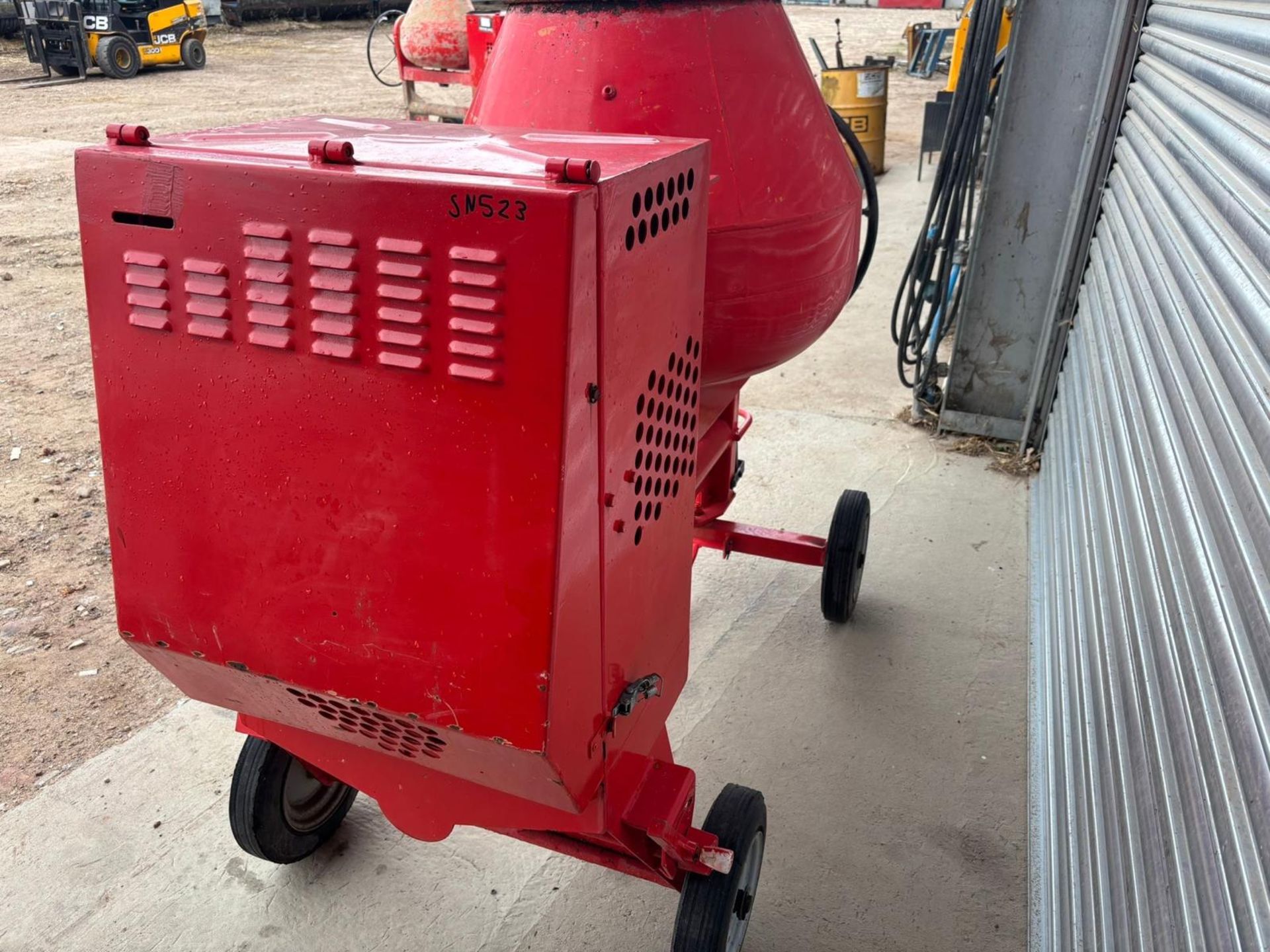 BELLE 100XT 110V MIXER - Image 3 of 9