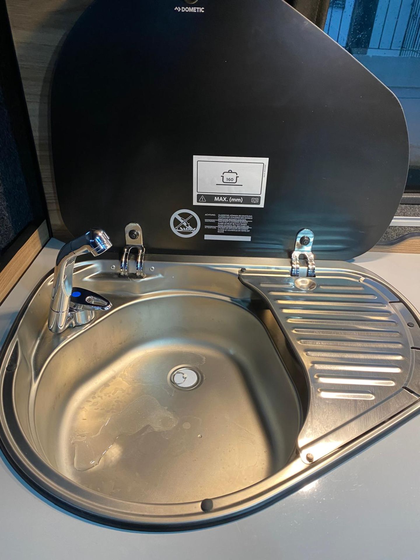 2014 64 VAUXHALL VIVARO 2900 SPORTIVE CDTI CAMPERVAN - 163K MILES - 5 SEATS -- 240V HOOKUP - NO VAT - Image 13 of 22