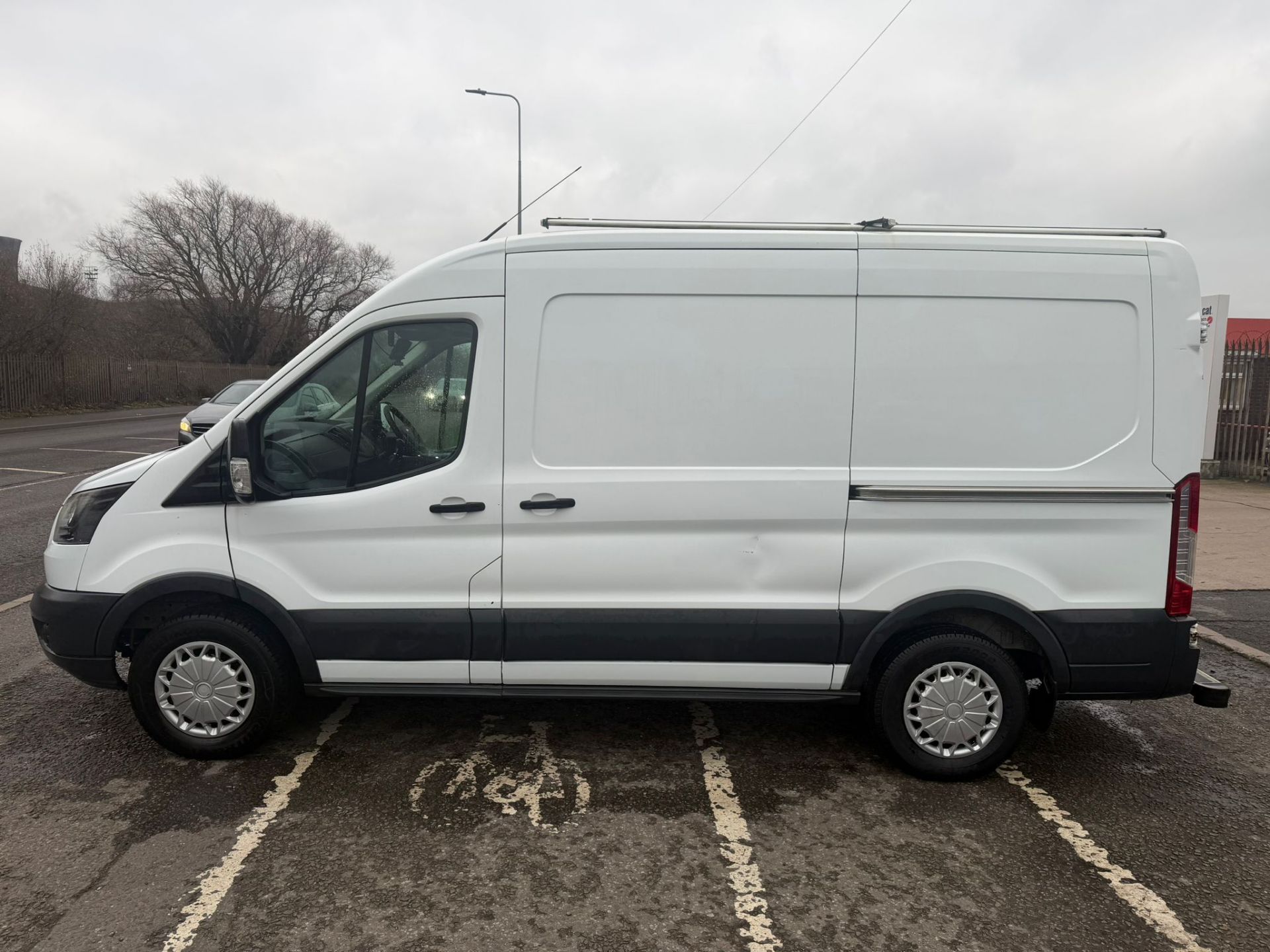 2016 66 FORD TRANSIT WORKSHOP VAN - 77K MILES - INTERNAL RACKING - 1 KEY - Image 9 of 31