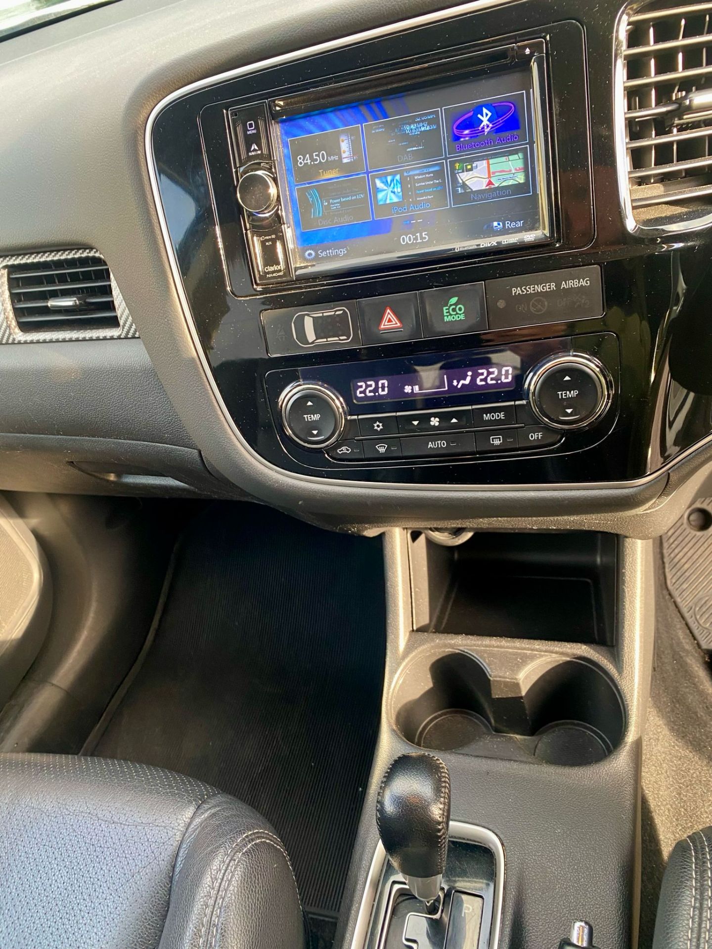 2015 MITSUBISHI OUTLANDER GX3 DI-D AUTO SUV BRILLIANT WHITE *AROUND 76K MILES* FULL LEATHER* - Image 14 of 19