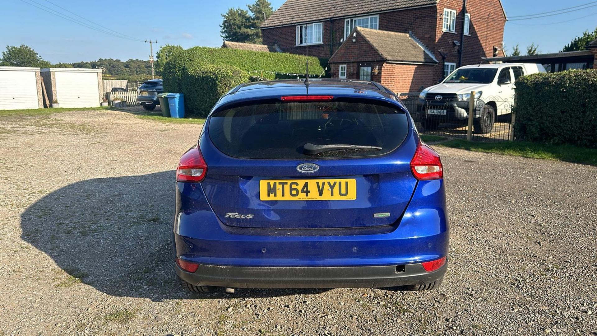 2014 / 64 FORD FOCUS ZETEC HATCHBACK - 999CC PETROL - MANUAL - Image 6 of 11