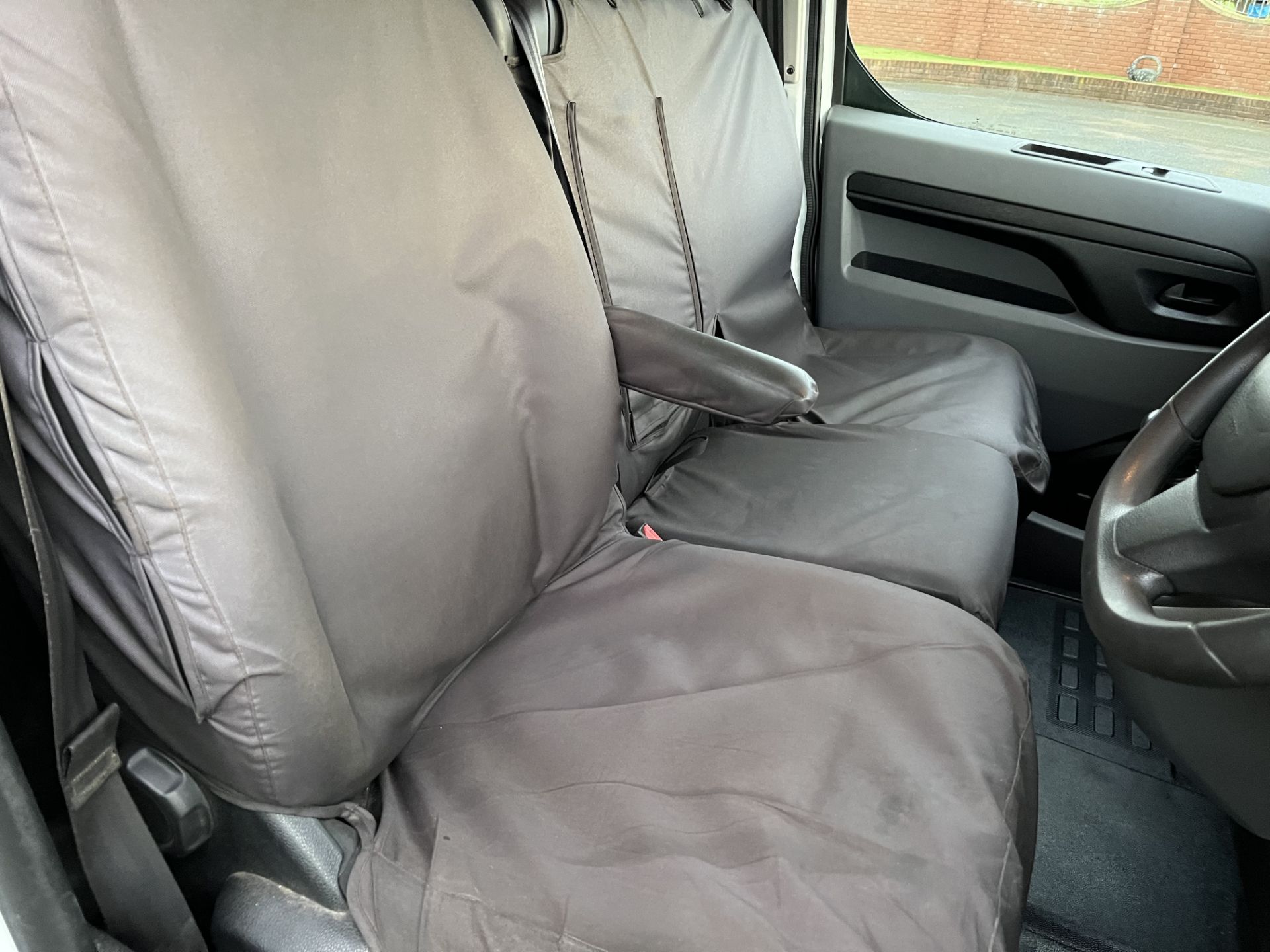 2022 22 VAUXHALL VIVARO F3100 SPORTIVE S/S PANEL VAN - 128K MILES - PLY LINED - Image 6 of 20