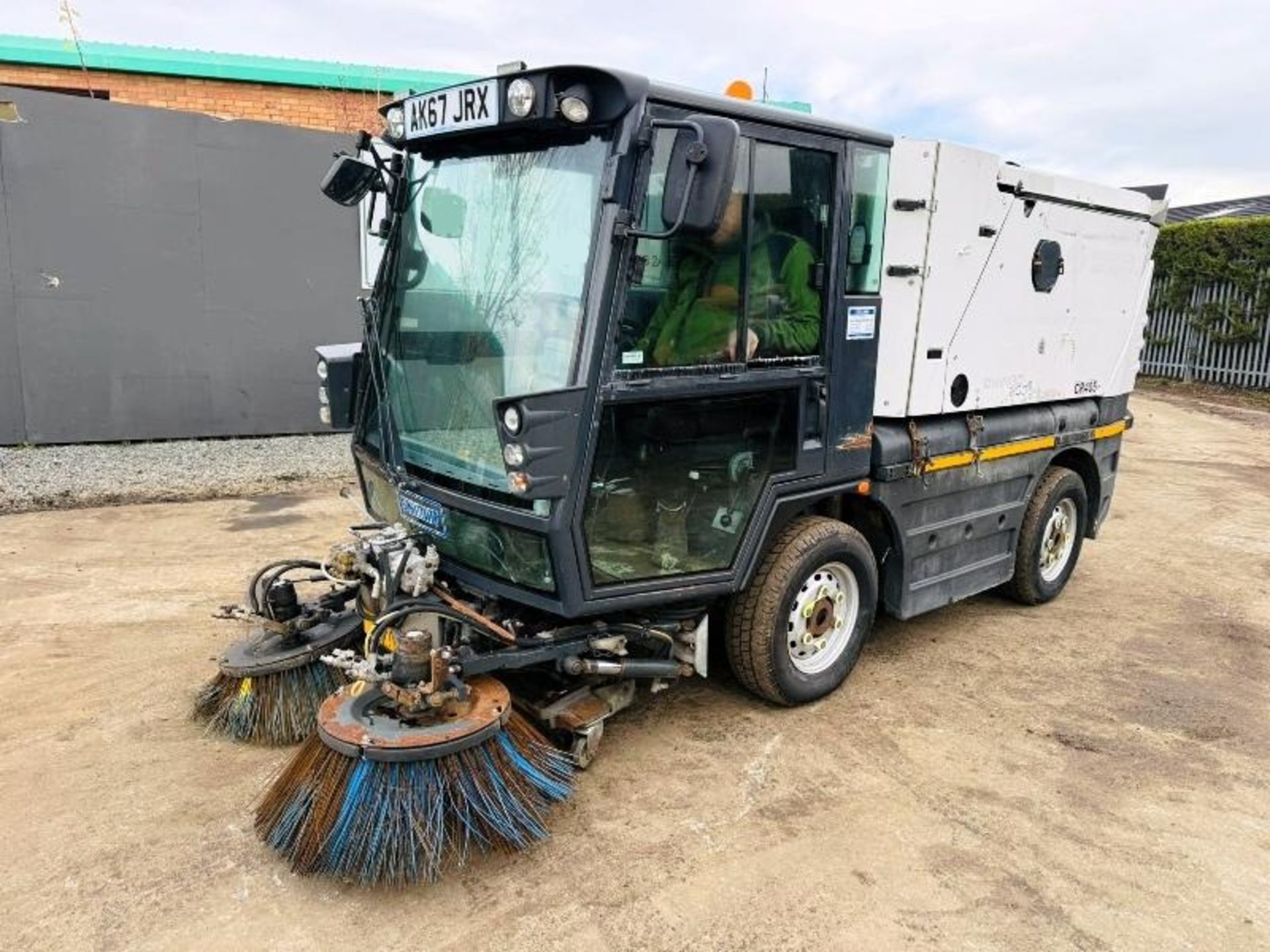 SCHMIDT 200 COMPACT SWEEPER*YEAR 2017*
