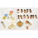 Robertson's Golly Badges, etc x twenty-five