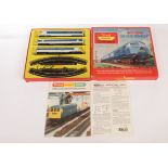 Tri-ang OO Gauge RS.52 'The Blue Pullman' electric train set in BR grey and blue l…