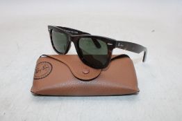 Ray-Ban ORB2140 Wayfarer Sunglasses, F-Tortoise/L-G15 Green