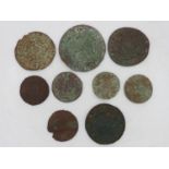 Quantity of medieval tavern tokens, hammered farthings and jettons. UK P&P Group 1 (£18+VAT for