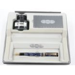 Parker Duofold fountain pen with 18ct gold nib, boxed with ink bottle. UK P&P Group 2 (£24+VAT for