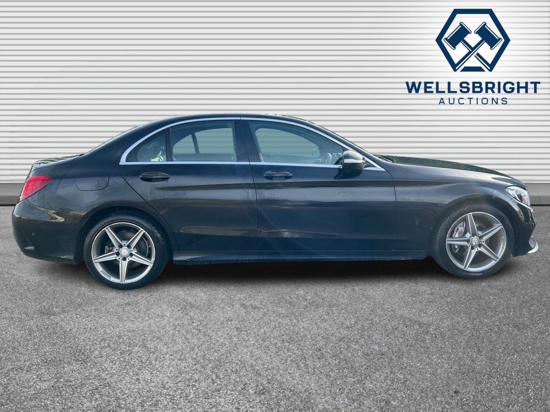 (ON SALE) 2015 Model Mercedes-Bens C220 *AMG* Line Saloon 2.1 - Automatic - Navigation - Bluetooth - Image 6 of 21