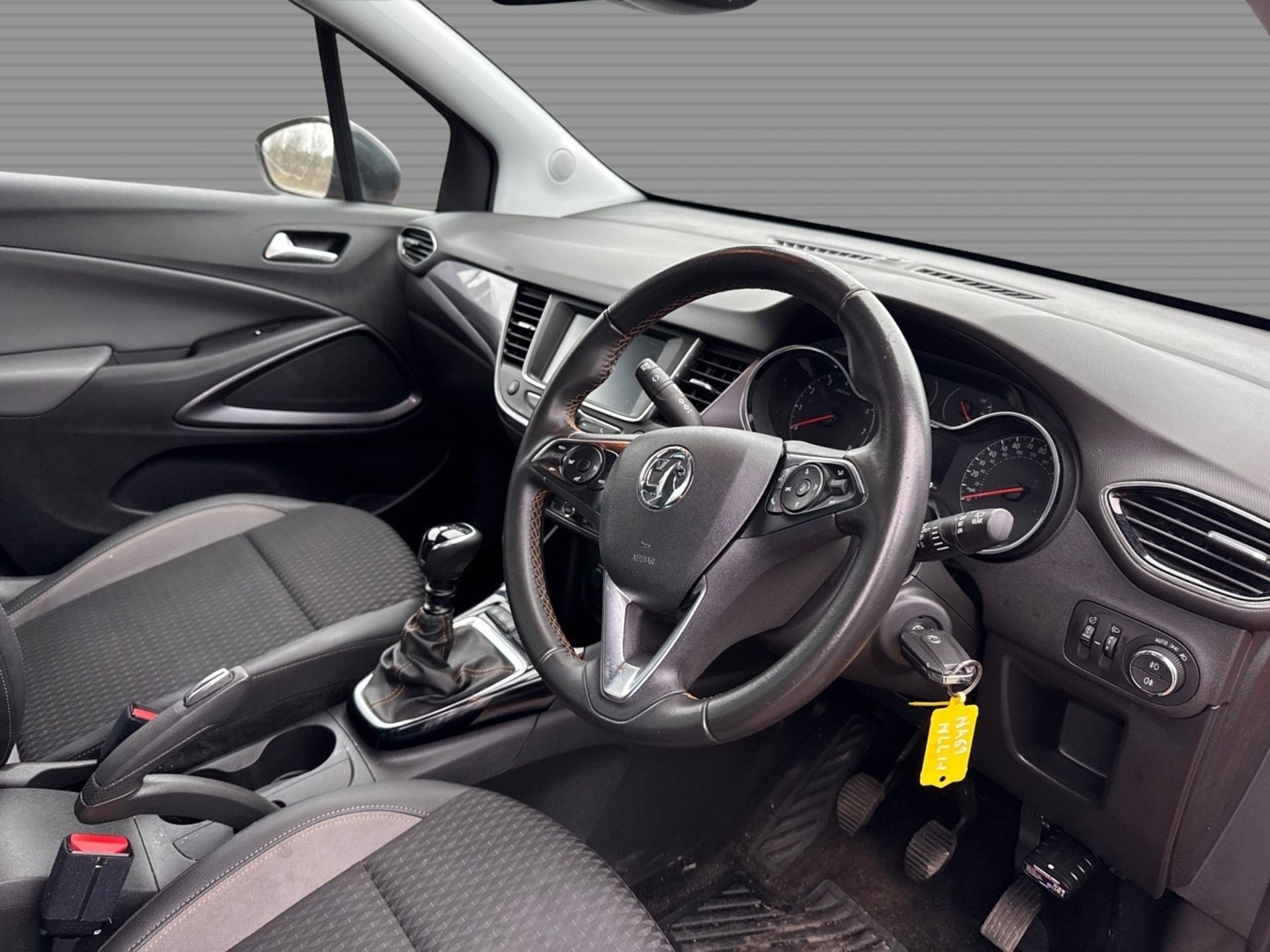 Vauxhall Crossland X Elite 1.2 T - Auto s/s - Parking Sensors - Bluetooth - Ulez Compliant - DAB - Image 9 of 23