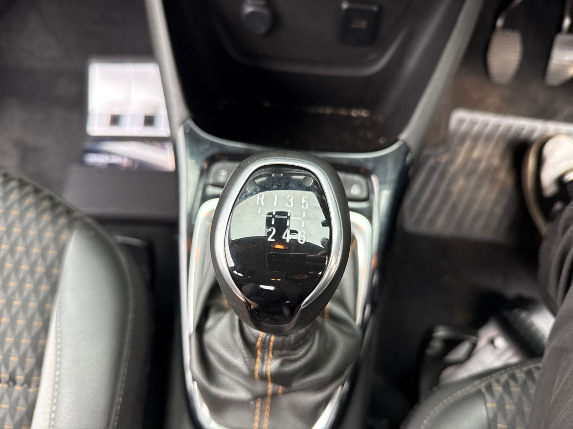 Vauxhall Crossland X Elite 1.2 T - Auto s/s - Parking Sensors - Bluetooth - Ulez Compliant - DAB - Image 23 of 23