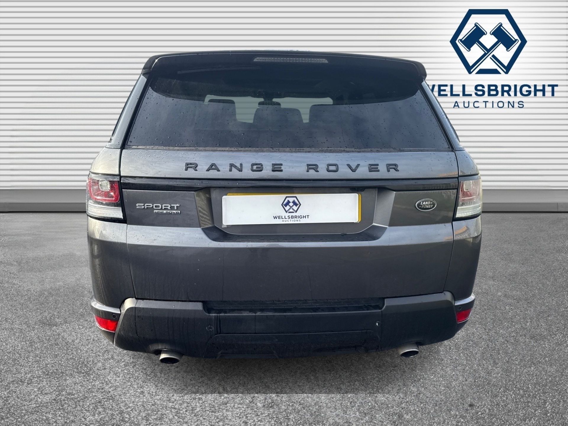 Range Rover Sport V6 HSE 3.0 - Automatic - Heated Seats - Panoramic Roof - Navigation - - Image 4 of 26