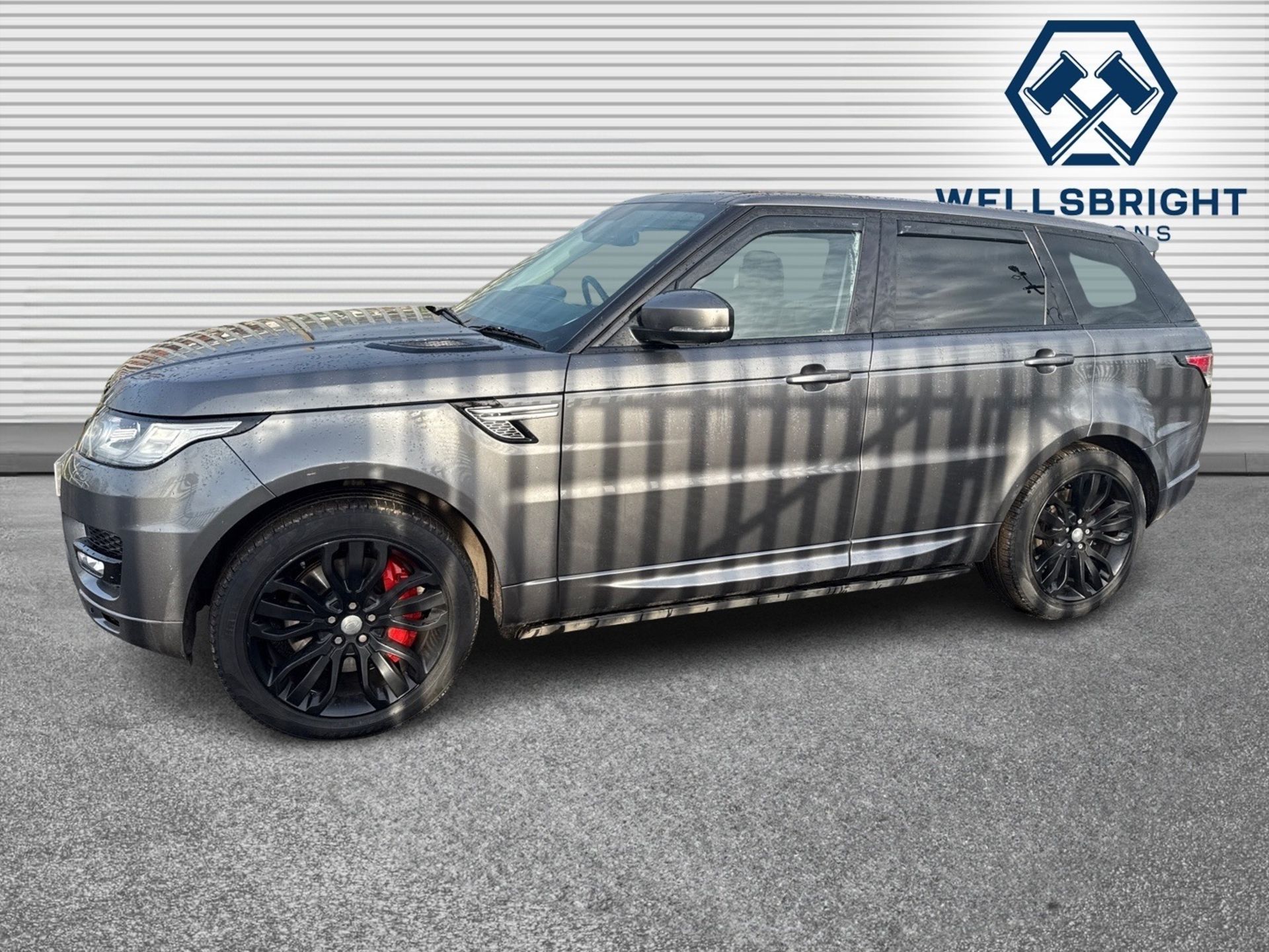 Range Rover Sport V6 HSE 3.0 - Automatic - Heated Seats - Panoramic Roof - Navigation - - Image 2 of 26