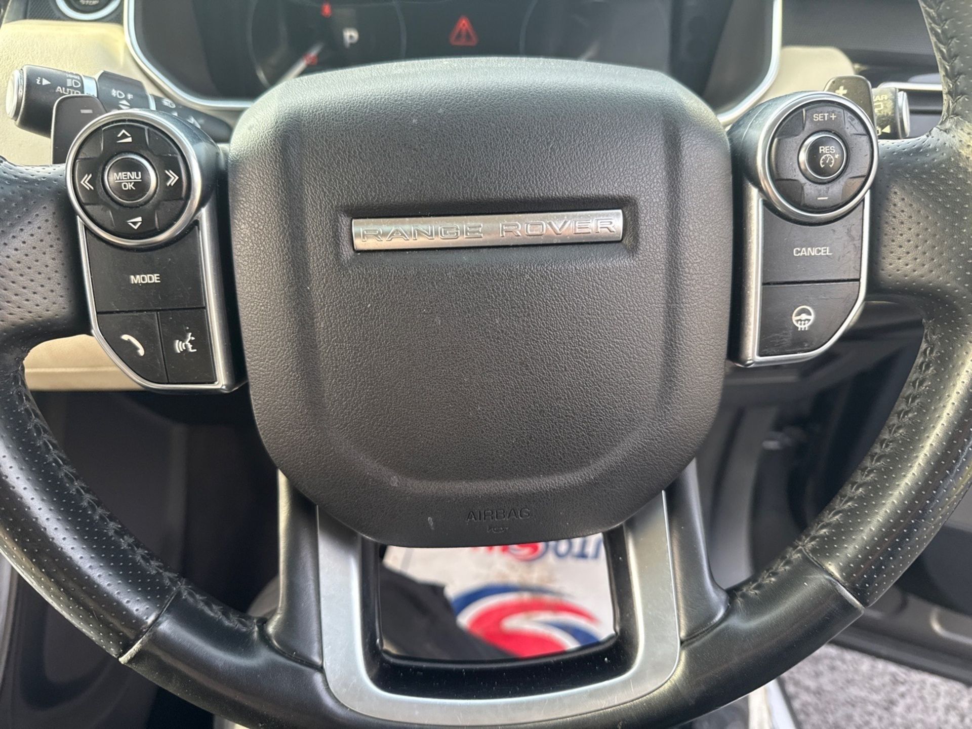 Range Rover Sport V6 HSE 3.0 - Automatic - Heated Seats - Panoramic Roof - Navigation - - Image 21 of 26