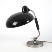 Bauhaus-Schreibtischlampe. Kaiser Idell.