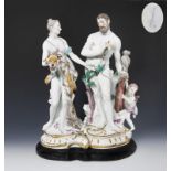 Große Figurengruppe: Herkules und Omphale. Meissen.