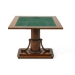 Biedermeier-Spieltisch.