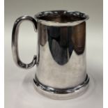 An unusual silver pint mug with glass base. Birmingham 1939. By Clark & Sewell. Approx. 473 grams of