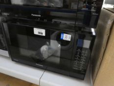 +VAT Panasonic microwave oven (NN-CT56JB)