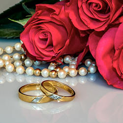 No Reserve Jewellery, Watches, Ray-Ban Sunglasses & Designer Silk Scarves FREE UK Postage & Packing