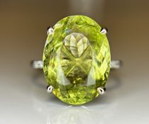 Beautiful 8.17 CT Natural Aquamarine Ring With Natural Diamonds & 18k White Gold