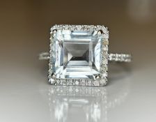 Beautiful 3.55 CT Natural Aquamarine Ring With Natural Diamonds & 18k White Gold