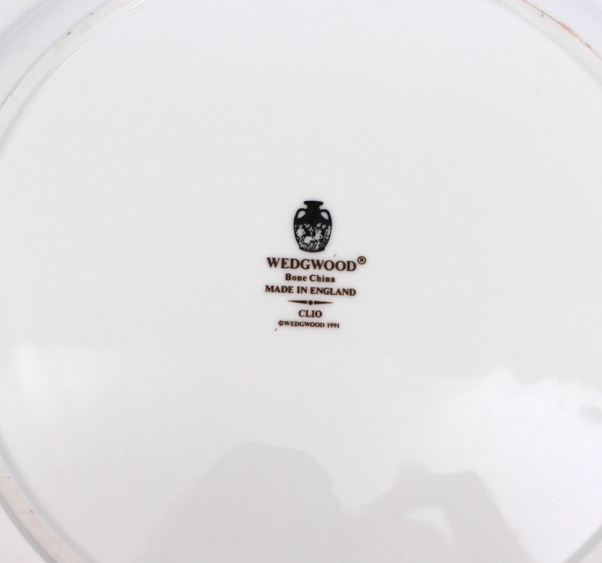 Wedgwood Clio Large Circular Platter - Image 4 of 4