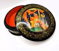 Vintage Russian Hand Painted Circular Lacquer Trinket Box Artist Signed