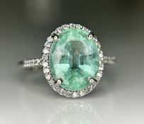 Beautiful 2.75 CT Untreated Columbian Natural Emerald Ring With Diamonds & 18k Gold