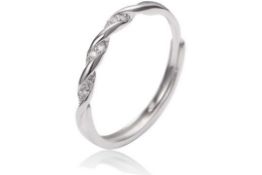 16 x Bracelets & Rings L14a