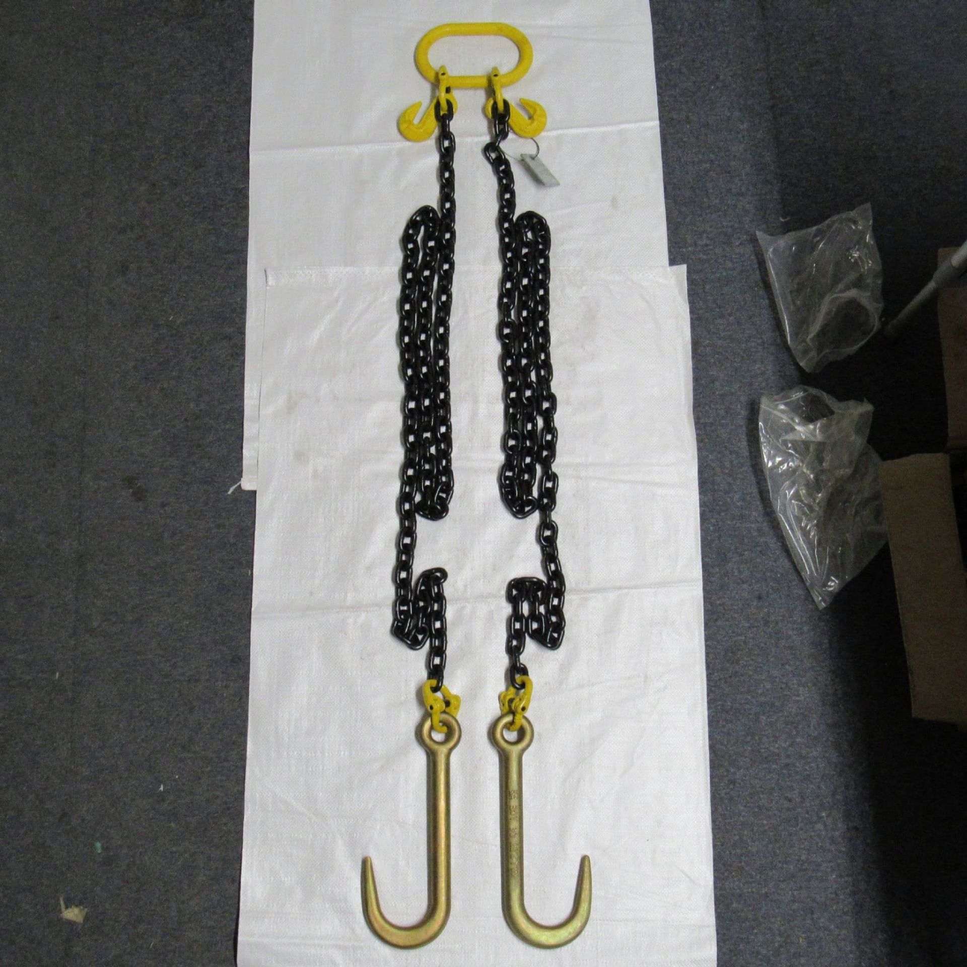 J HOOK CHAIN SLING. 2M WITH SHORTENERS