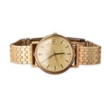 A GENTLEMAN'S 9CT GOLD OMEGA WATCH WITH 9CT GOLD BRACELET