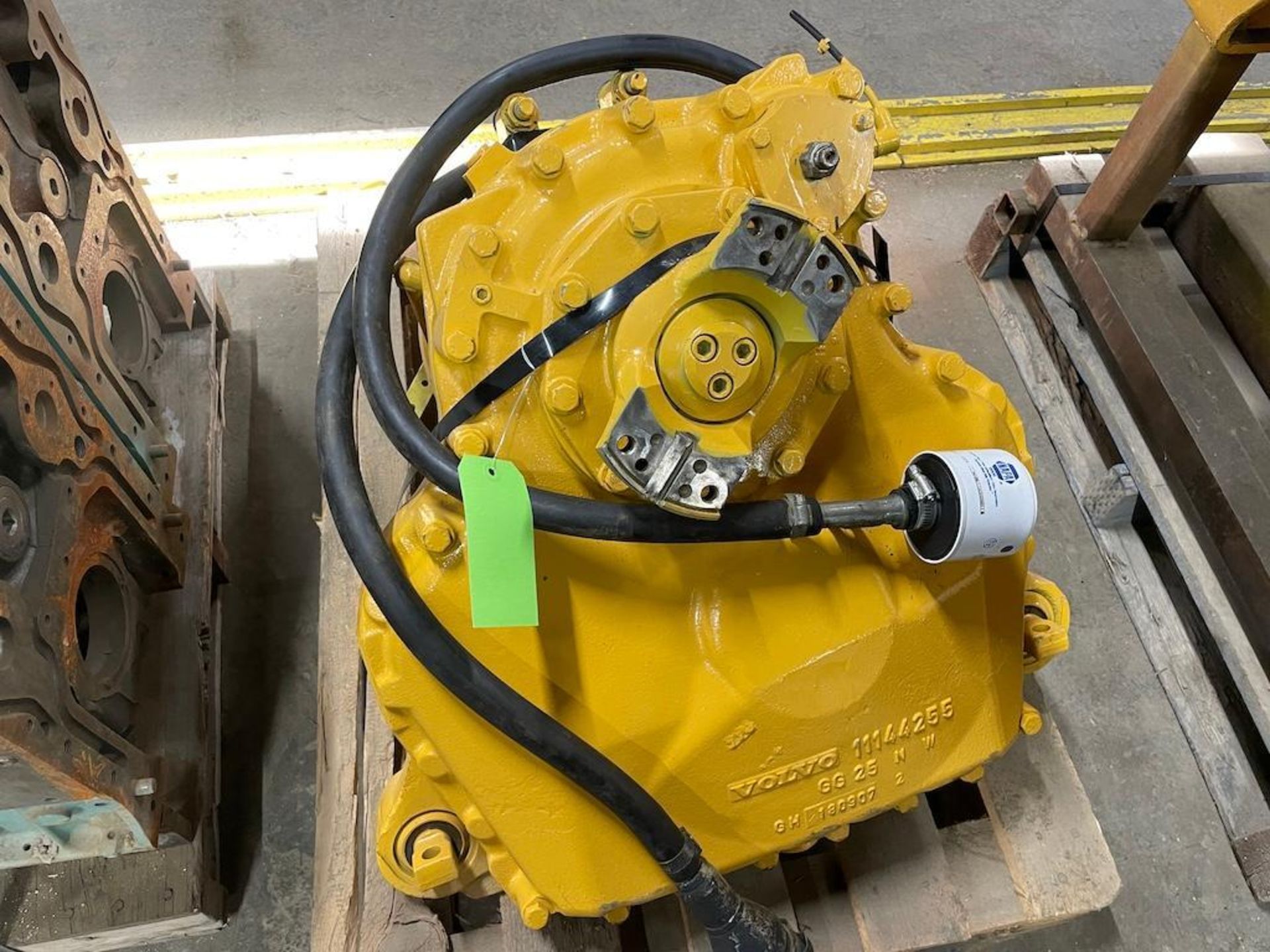 REBUILT VOLVO GEARBOX, PART NO 22569